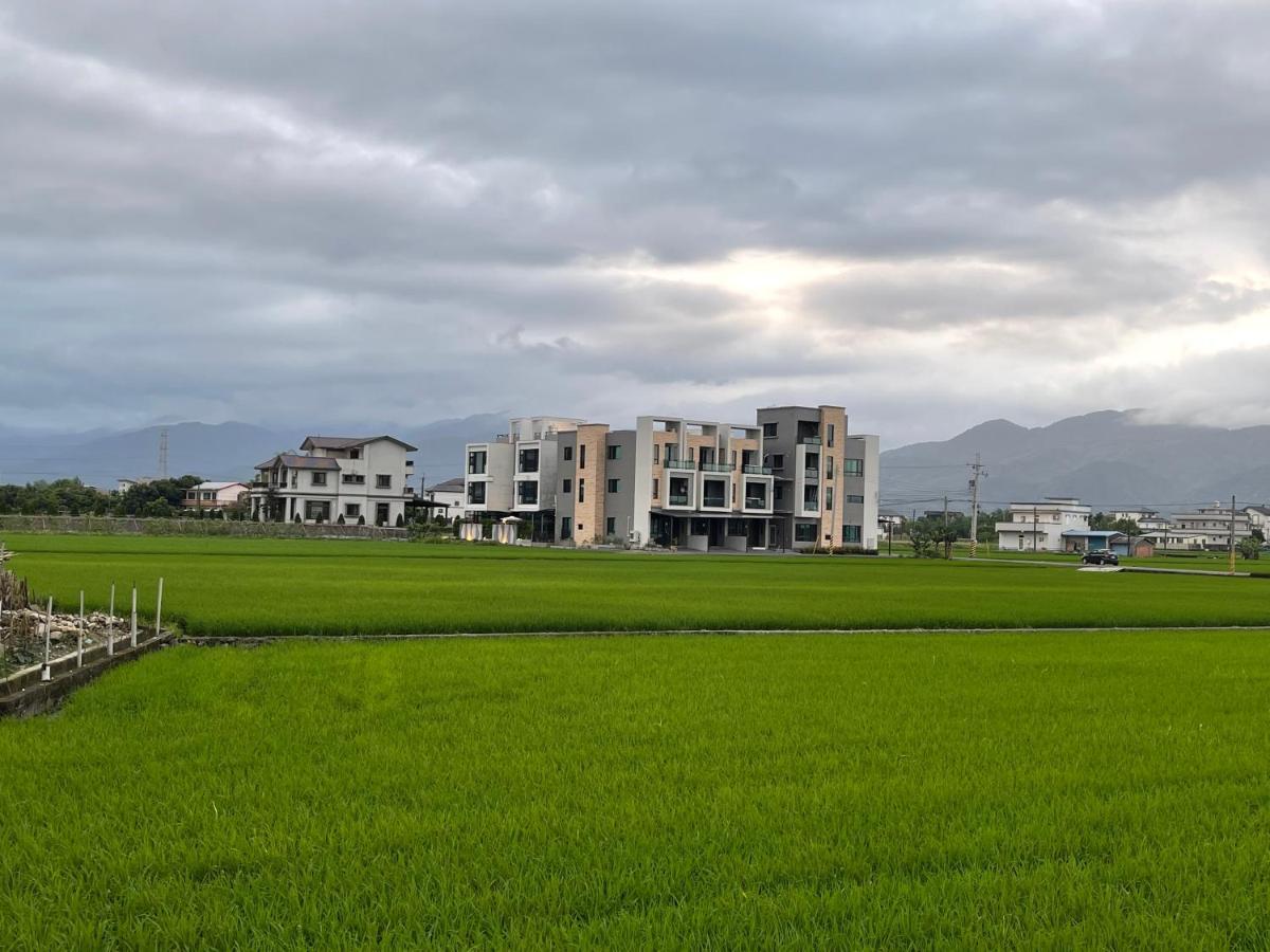 方興top會館 全新包棟電梯民宿 Sanxing Exterior foto