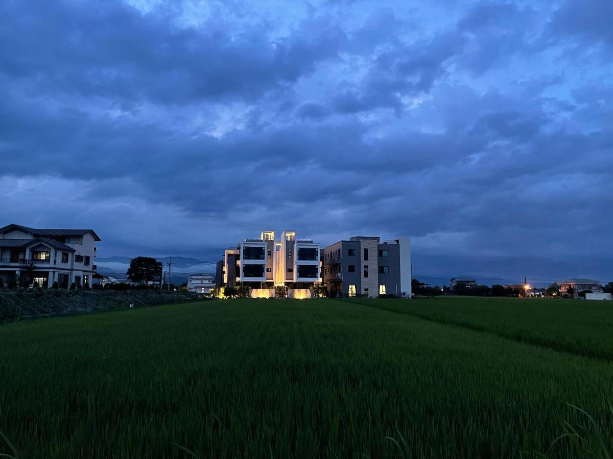 方興top會館 全新包棟電梯民宿 Sanxing Exterior foto